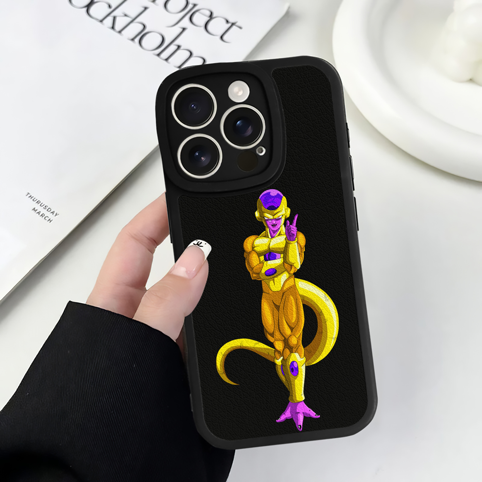 （画像用） ドラゴンボール フリーザ DRAGON BALL Frieza 【iPhone 16シリーズ対応】シリコンスマホケース（レザー調） 材質：シリコン
